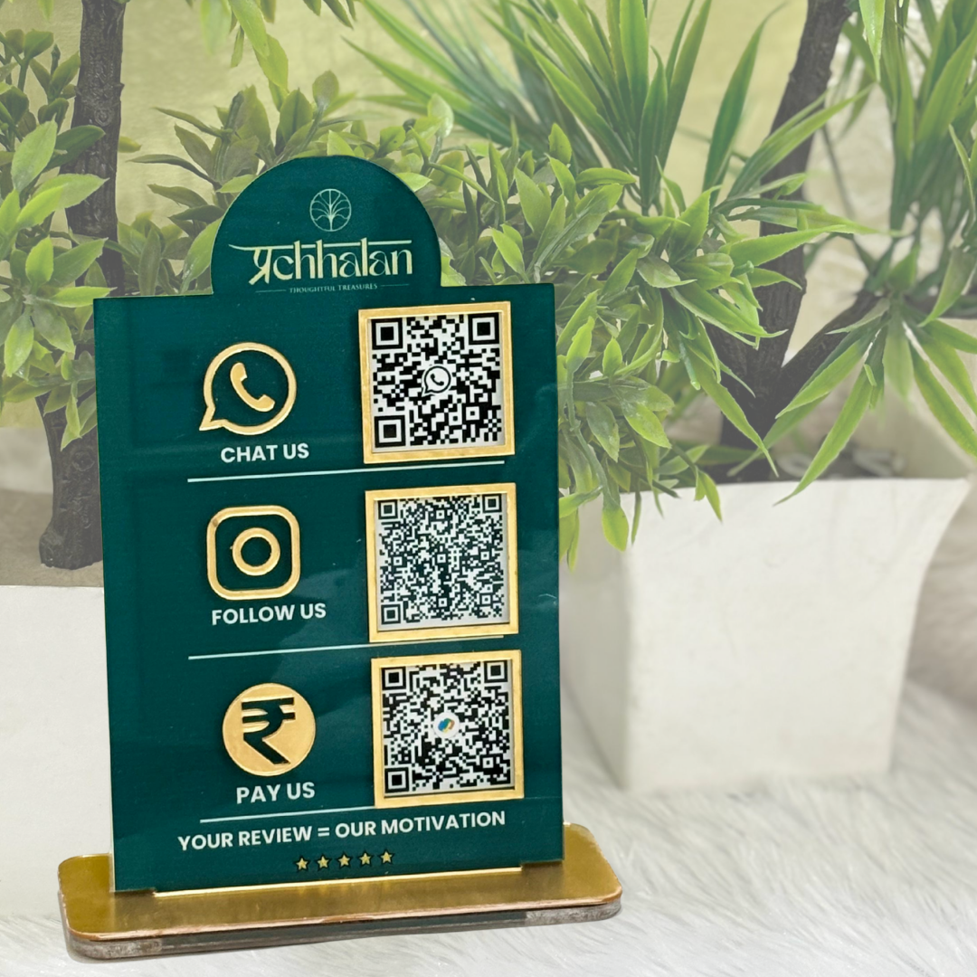 2QR | LOGO CUT-OUT CUSTOM STANDEE