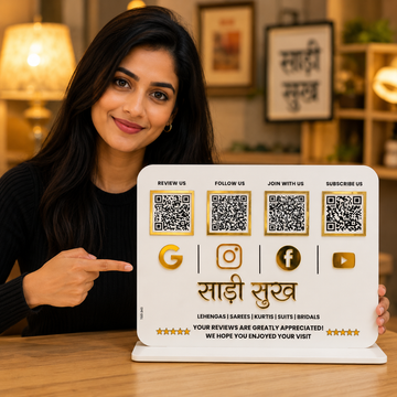 4 QR STANDEE WITH GOLDEN LETTERS